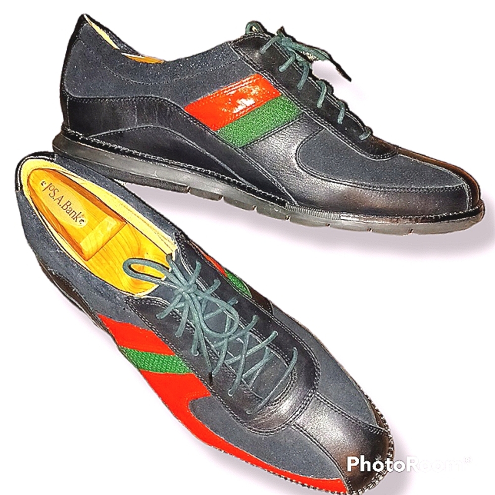 Walking shoe